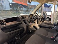 USED 2021 21 PEUGEOT BOXER 2.2 BlueHDi 335 Professional Panel Van 5dr Diesel Manual L3 H2 Euro 6 (s/s) (140 ps) PEUGEOT BOXER 2.2 BlueHDi 335 Professional Panel Van 5dr Diesel Manual L3 H2 Euro 6 (s/s) (140 ps)