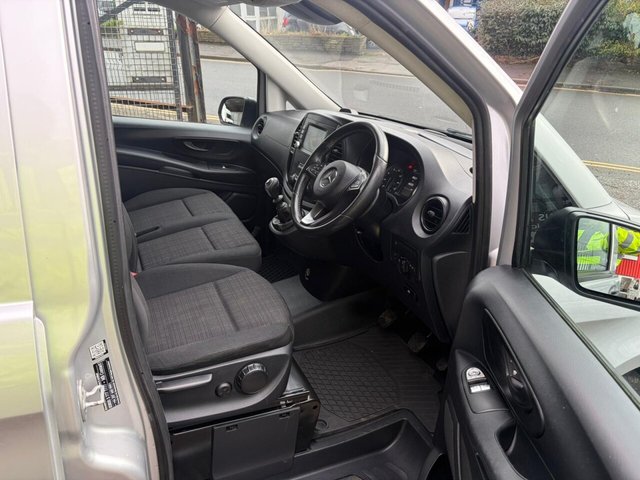 2020 Mercedes-Benz VITO - Photo 2