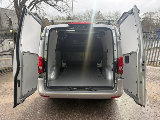 2020 Mercedes-Benz VITO - Photo 3