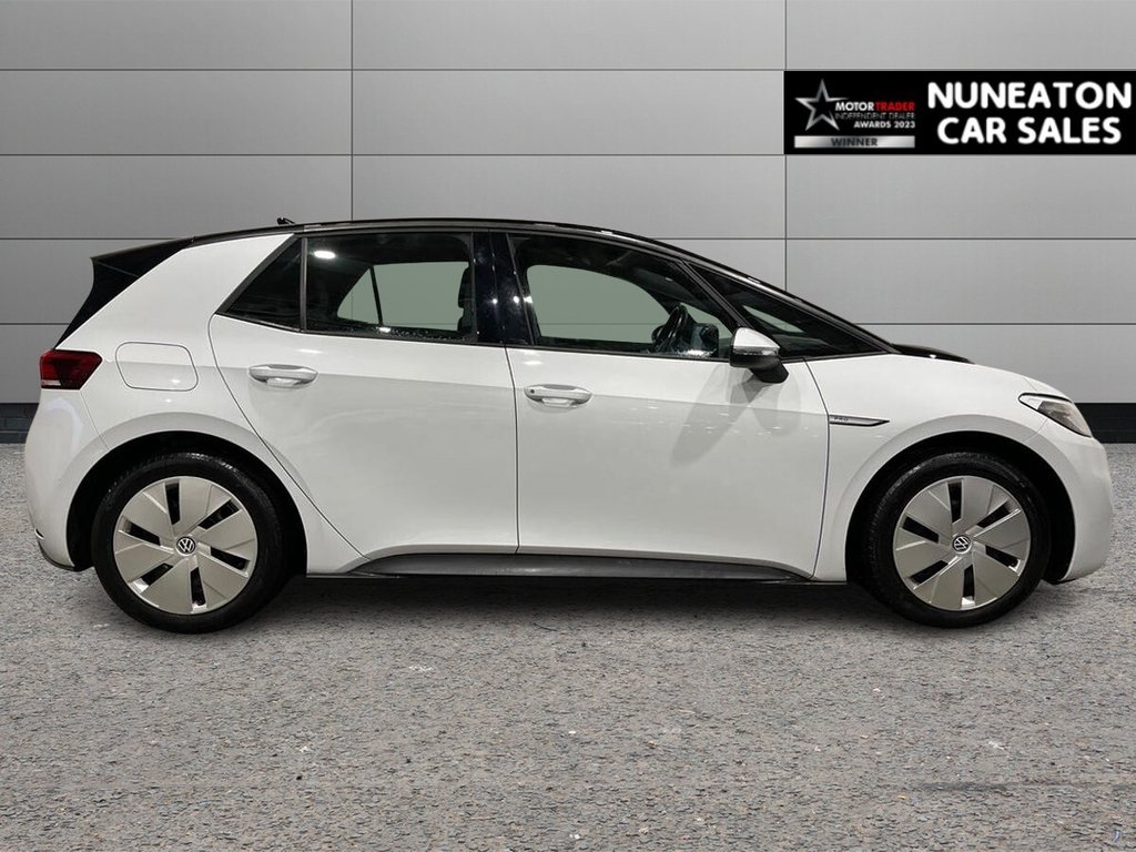 USED 2021 71 VOLKSWAGEN ID.3 Pro Performance 58kWh Life Hatchback 5dr Electric Auto (204 ps) FULL DEALER HISTORY - LOW MILES