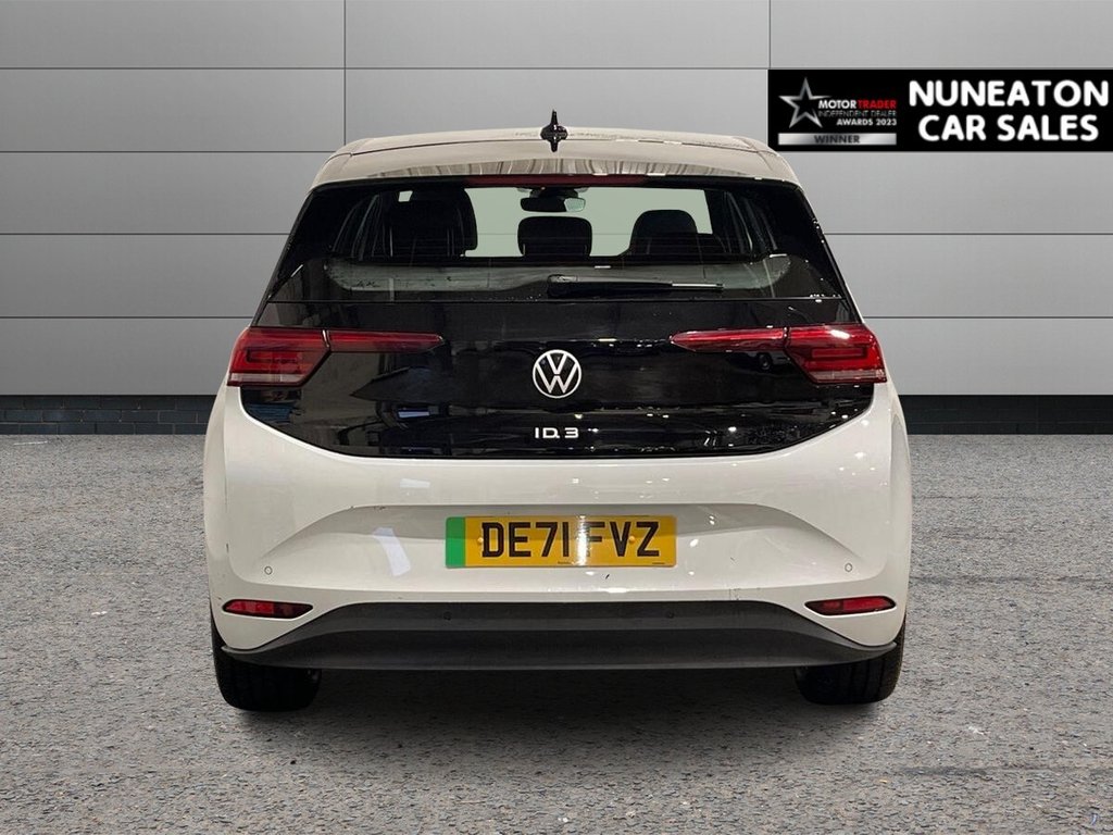 USED 2021 71 VOLKSWAGEN ID.3 Pro Performance 58kWh Life Hatchback 5dr Electric Auto (204 ps) FULL DEALER HISTORY - LOW MILES