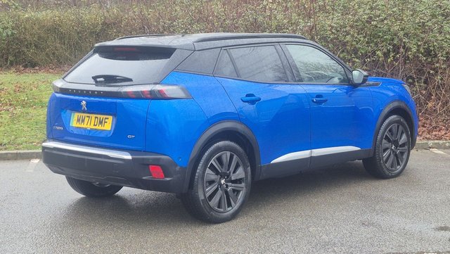 2022 PEUGEOT E-2008 - Photo 5