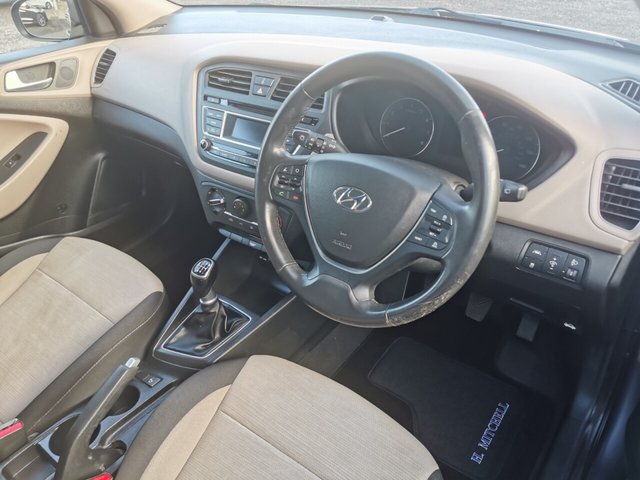 2015 HYUNDAI I20 - Photo 7