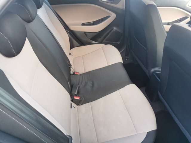 2015 HYUNDAI I20 - Photo 10