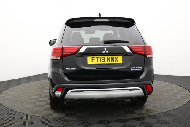 2019 Mitsubishi Outlander 2.4L Juro 5dr - Photo 6