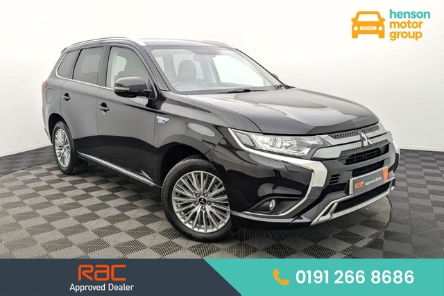2019 Mitsubishi Outlander 2.4h TwinMotor 13.8kWh Juro SUV 5dr Petrol Plug-in Hybrid CVT 4WD Euro 6 (s/s) (209 ps) photo