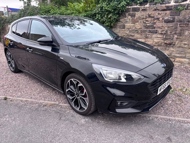 View our Ford Focus range