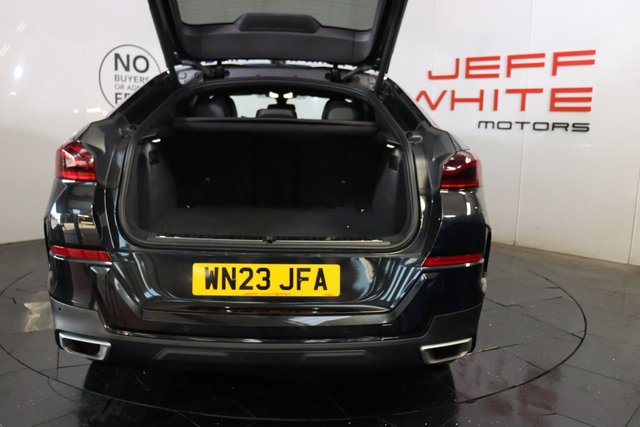 2023 BMW X6 3.0 30d MHT Sport 5dr Auto xDrive (TECH & VISIBILITY PACK) - Photo 11