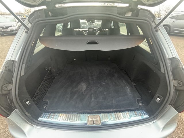 2017 Mercedes-Benz C-CLASS - Photo 11