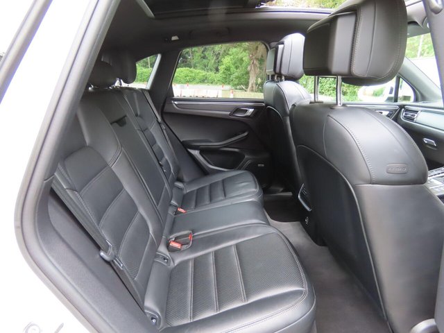 2018 PORSCHE MACAN - Photo 10