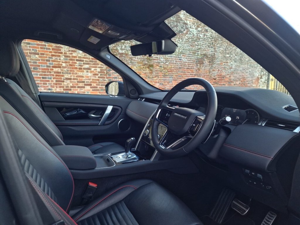 USED 2023 23 LAND ROVER DISCOVERY SPORT 1.5 P300e 12.2kWh Urban Edition SUV 5dr Petrol Plug-in Hybrid Auto 4WD Euro 6 (s/s) (309 ps) FINANCE AVAILABLE