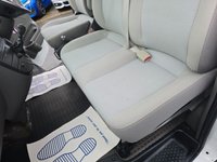 USED 2020 20 LDV V80 2.5 Eco-D LWB Luton with tail lift, 52,700 miles, 1 owner, Euro 6 diesel, 6 Speed Manual, A/C, Bluetooth, ULEZ compliant. Plus VAT @ 20%! This 2020 LDV V80 boasts a full service history, with its last service completed on 25th October 2025 at 52,601 miles, offering excellent provenance. This 2.5 Eco-D LWB Euro 5 derivative is powered by a 2.5 litre diesel engine producing 134 bhp. It comes equipped with front air conditioning and an FM-AM-MP3 player with Bluetooth connectivity. A 12 month MOT will be provided on purchase, and the vehicle is covered by a 3 month warranty.  The 2.5 Eco-D engine in this LDV V80 provides a strong perf