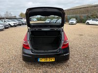 USED 2008 08 HYUNDAI I30 1.6 CRDi Premium Hatchback 5dr Diesel Manual Euro 4 (115 ps) 