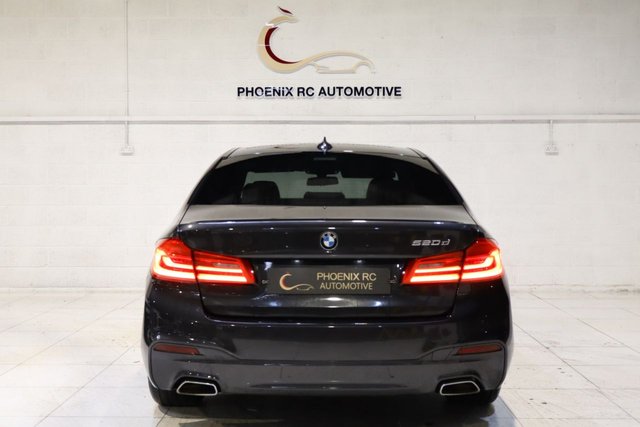 2019 BMW 5 SERIES - Photo 10