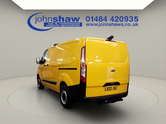 2022 Ford Transit Custom 2L Leader 5dr - Photo 8