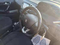 USED 2019 69 PEUGEOT 208 1.5 BlueHDi Tech Edition Hatchback 5dr Diesel Manual Euro 6 (s/s) (100 ps) PEUGEOT 208 TECH EDITION 1.5 DIESEL