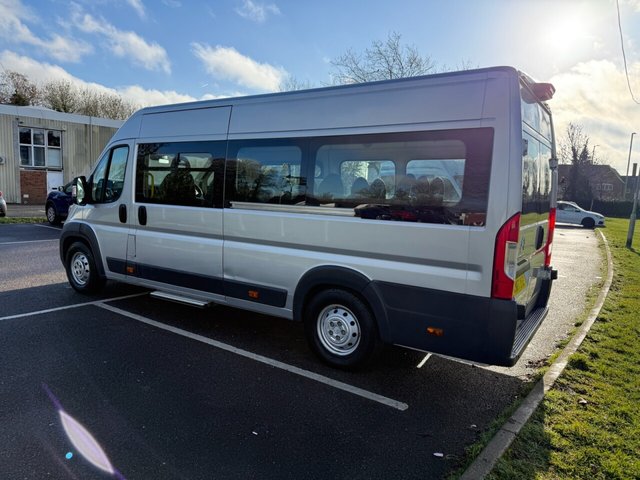View our CITROEN RELAY