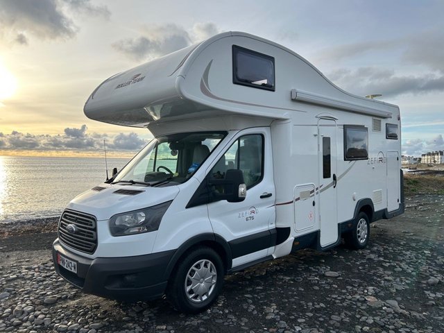View our FORD ROLLER TEAM