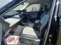 USED 2019 19 LAND ROVER RANGE ROVER EVOQUE 2.0 D150 R-Dynamic S SUV 5dr Diesel Auto 4WD Euro 6 (s/s) (150 ps) LAND ROVER SERVICE HISTORY , SAT NAV . CRUISE ,BLUETOOTH, DAB , USB , CAMERA