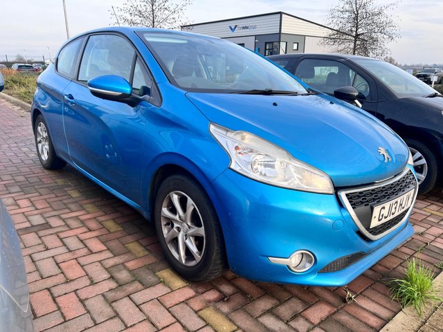 2013 13 PEUGEOT 208 1.2 VTi Active Euro 5 3dr CAM BELT - 12M MOT - FSH