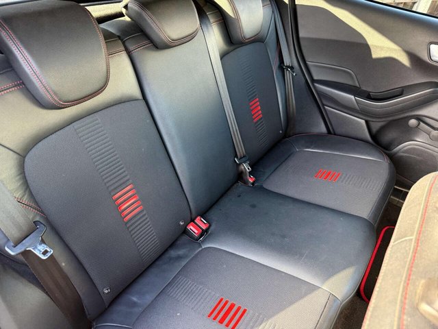 2019 Ford Fiesta - Photo 10