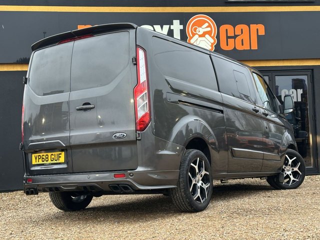 2018 Ford Transit Custom 2L Limited 5dr - Photo 9