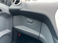 USED 2016 16 FORD KA 1.2 Zetec White Edition Hatchback 3dr Petrol Manual Euro 6 (s/s) (69 ps) &pound;35 ROAD TAX. ULEZ COMPLIANT. RECENTLY SERVICED.
