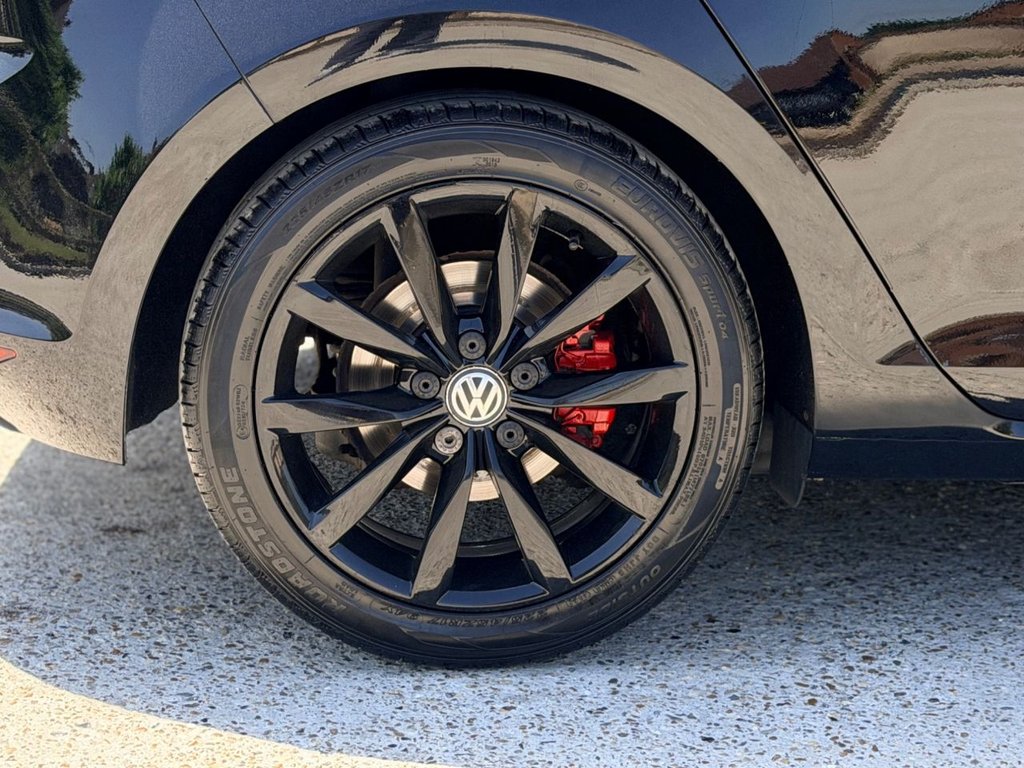 USED 2013 13 VOLKSWAGEN GOLF 1.4 TSI BlueMotion Tech ACT GT Hatchback 5dr Petrol DSG Euro 6 (s/s) (140 ps) 