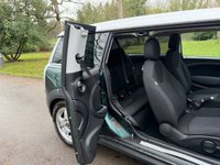 USED 2008 08 MINI CLUBMAN 1.6 Cooper Estate 5dr Petrol Manual Euro 4 (120 ps) 