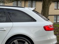 USED 2013 63 AUDI A4 AVANT 2.0 TDI Black Edition Estate 5dr Diesel Multitronic Euro 5 (s/s) (150 ps) 