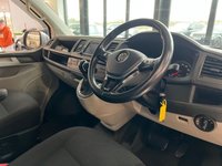 USED 2019 19 VOLKSWAGEN TRANSPORTER 2.0 BiTDI T30 BlueMotion Tech Highline Kombi Double Cab 5dr Diesel DSG FWD SWB Euro 6 (s/s) (204 ps) 
