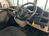 USED 2019 19 VOLKSWAGEN TRANSPORTER 2.0 BiTDI T30 BlueMotion Tech Highline Kombi Double Cab 5dr Diesel DSG FWD SWB Euro 6 (s/s) (204 ps) 