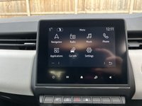 USED 2022 22 RENAULT CLIO 1.0 TCe SE Edition Hatchback 5dr Petrol Manual Euro 6 (s/s) (90 ps) SAT NAV