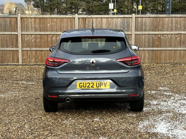 2022 RENAULT CLIO - Photo 4
