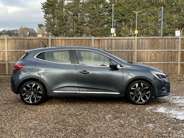 2022 RENAULT CLIO - Photo 6