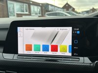 USED 2022 22 VOLKSWAGEN GOLF 1.5 eTSI MHEV R-Line Hatchback 5dr Petrol Hybrid DSG Euro 6 (s/s) (150 ps) AUTO, SAT NAV