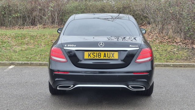 2018 Mercedes-Benz E-CLASS - Photo 4