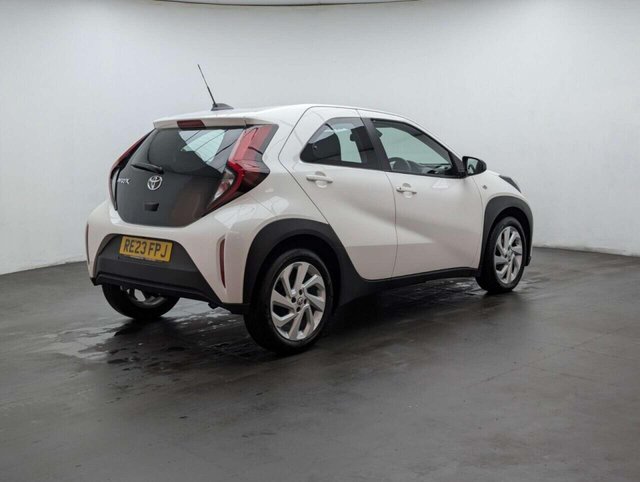 USED 2023 23 TOYOTA AYGO X 1.0 VVT-i Pure Hatchback 5dr Petrol x-shift Euro 6 (s/s) (72 ps) - APPLE CARPLAY + CRUISE CONTROL CLICK & COLLECT/HOME DELIVERY
