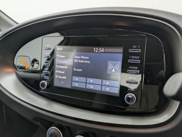 USED 2023 23 TOYOTA AYGO X 1.0 VVT-i Pure Hatchback 5dr Petrol x-shift Euro 6 (s/s) (72 ps) - APPLE CARPLAY + CRUISE CONTROL CLICK & COLLECT/HOME DELIVERY