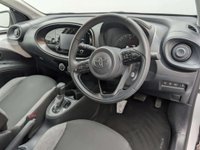 USED 2023 23 TOYOTA AYGO X 1.0 VVT-i Pure Hatchback 5dr Petrol x-shift Euro 6 (s/s) (72 ps) - APPLE CARPLAY + CRUISE CONTROL CLICK & COLLECT/HOME DELIVERY