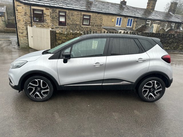 2019 RENAULT, CAPTUR - Photo 5