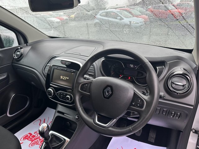 2019 RENAULT, CAPTUR - Photo 11