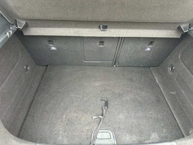 2017 MERCEDES-BENZ A-CLASS 2.1 A200d AMG Line Hatchback 5dr Diesel 7G-DCT Euro 6 (s/s) (136 ps) - Photo 11