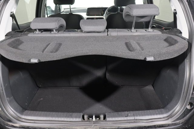 2023 HYUNDAI I10 1.2 Premium Hatchback 5dr Petrol Auto Euro 6 (s/s) (84 ps) - Photo 9