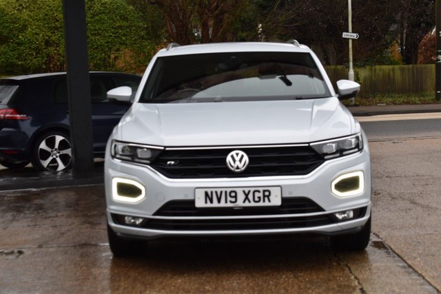2019 VOLKSWAGEN T-ROC 1.6 TDI R-Line SUV 5dr Diesel Manual Euro 6 (s/s) (115 ps) - Photo 2
