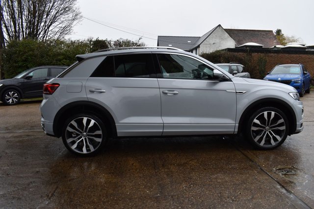 2019 VOLKSWAGEN T-ROC 1.6 TDI R-Line SUV 5dr Diesel Manual Euro 6 (s/s) (115 ps) - Photo 8