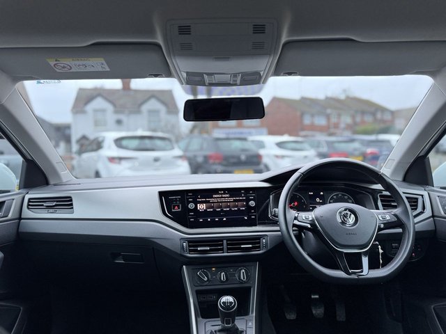 2018 VOLKSWAGEN POLO 1.0 TSI SE Hatchback 5dr Petrol Manual Euro 6 (s/s) (95 ps) - Photo 11