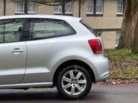 USED 2010 10 VOLKSWAGEN POLO 1.4 SE Hatchback 3dr Petrol DSG Euro 5 (85 ps) 