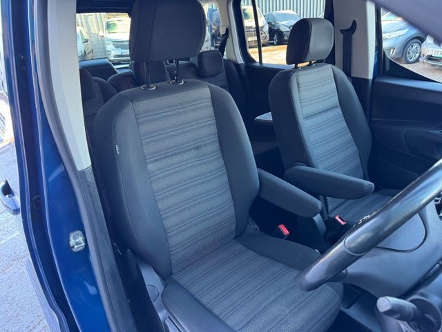 2021 Vauxhall Combo Life 1.5L Se 5dr - Photo 3
