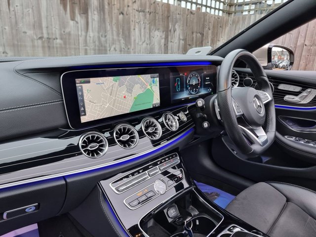 2017 MERCEDES-BENZ E-CLASS 3.0 E400 V6 AMG Line (Premium) Cabriolet 2dr Petrol G-Tronic+ 4MATIC Euro 6 (s/s) (333 ps) - Photo 2